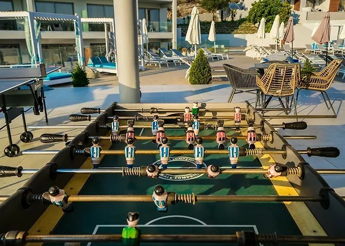 Harmony Crest Resort& (adults Only) Hotel