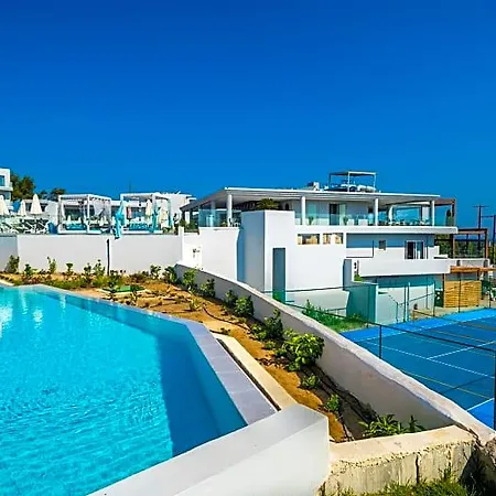 Готель Harmony Crest Resort& (adults Only) 4*